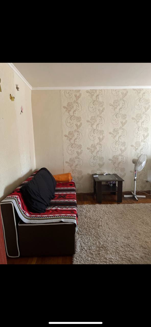Сдам 1к квартиру посуточно улица Автозаводская #2