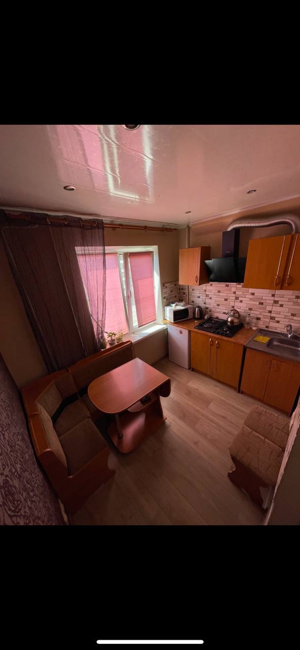 Сдам 1к квартиру посуточно улица Автозаводская #3