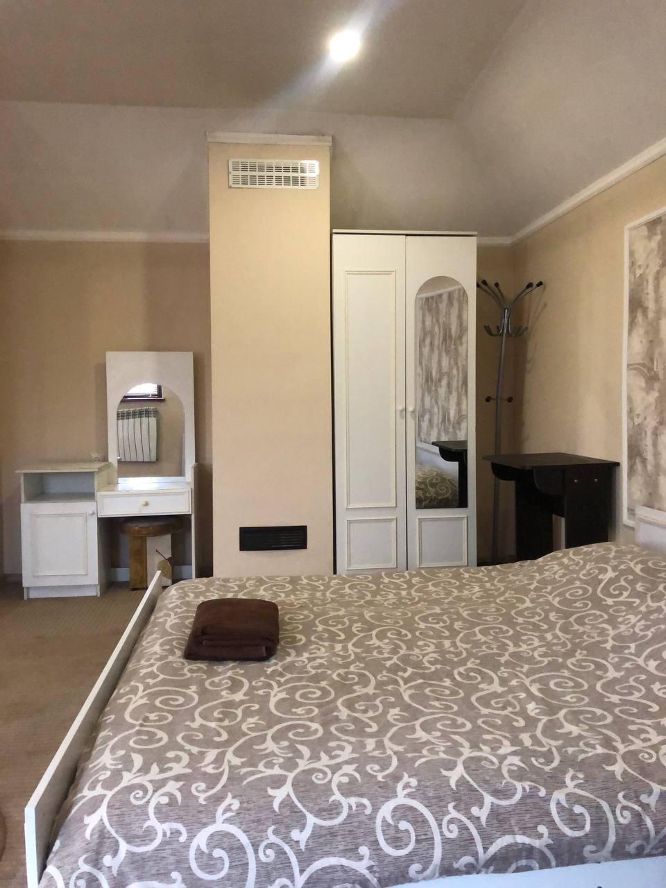 Сдаётся посуточно коттедж #7