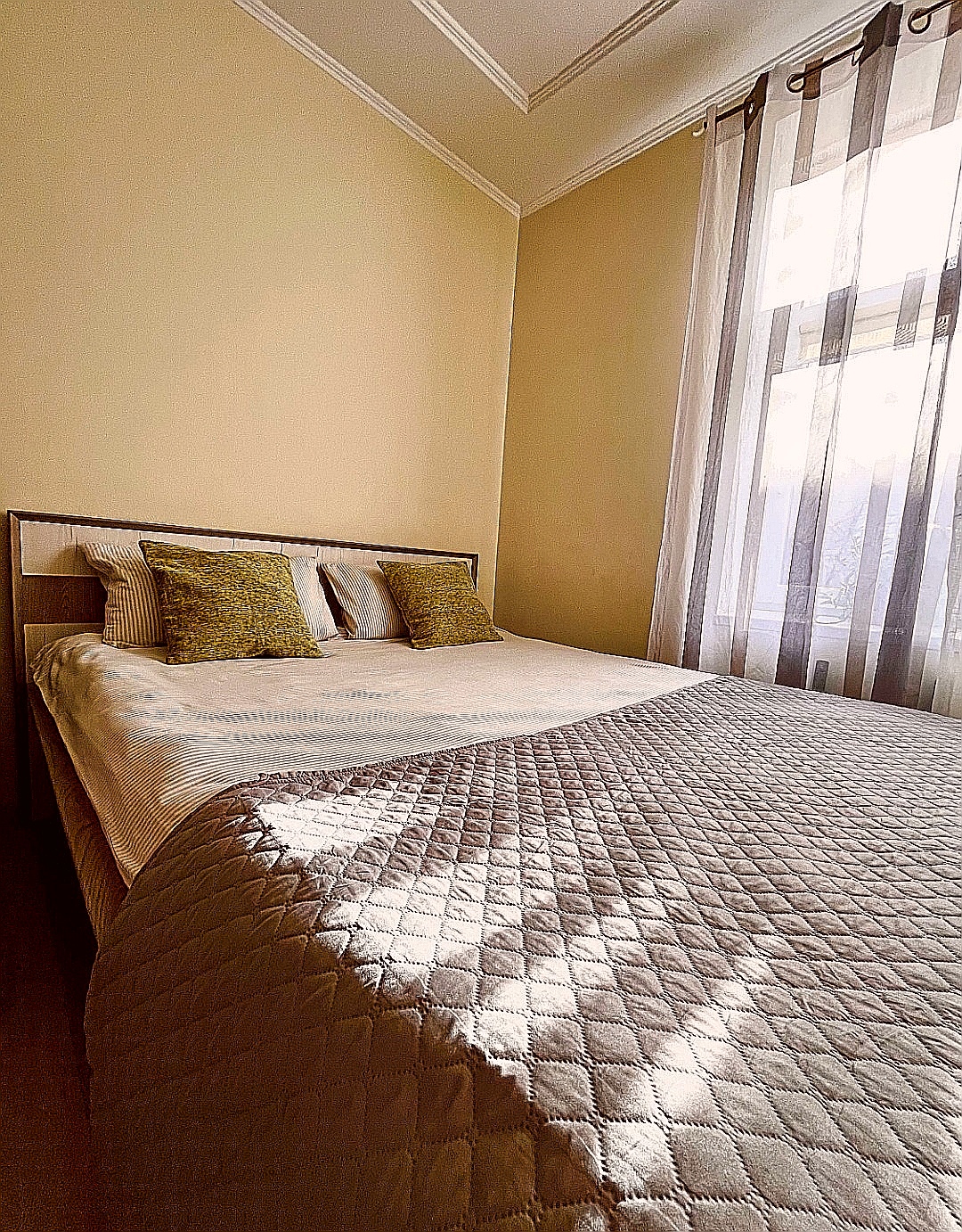 Біля Шпіталю Війскового квартира подобово, погодин... #2