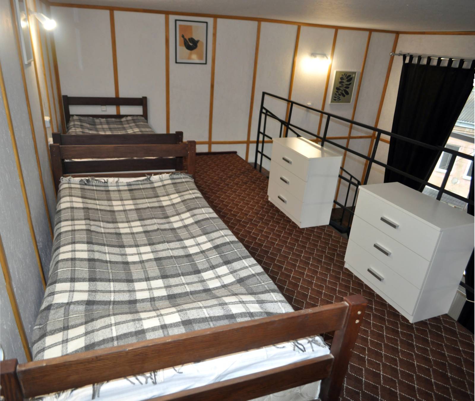 Здам подобово сучасну 2-рівневу квартиру в центрі... #2