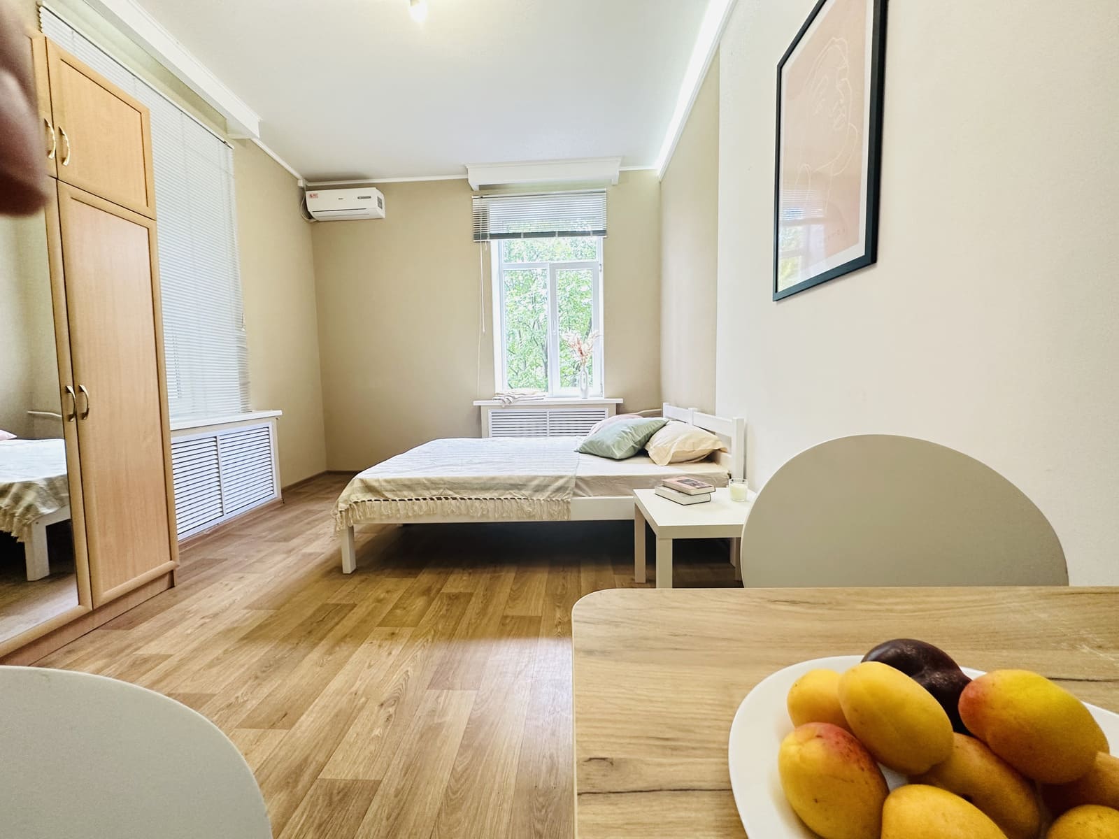 Посуточно покомнатно комнату в 4-х комнатной кварт... #5