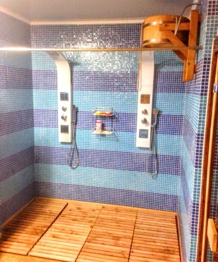 489 Дім на березі річки з теплим басейном та білья... #8