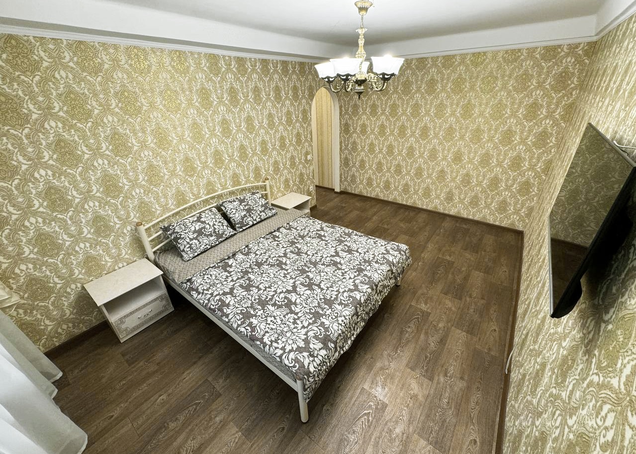 Квартира посуточно Краматорск ЦЕНТР #4