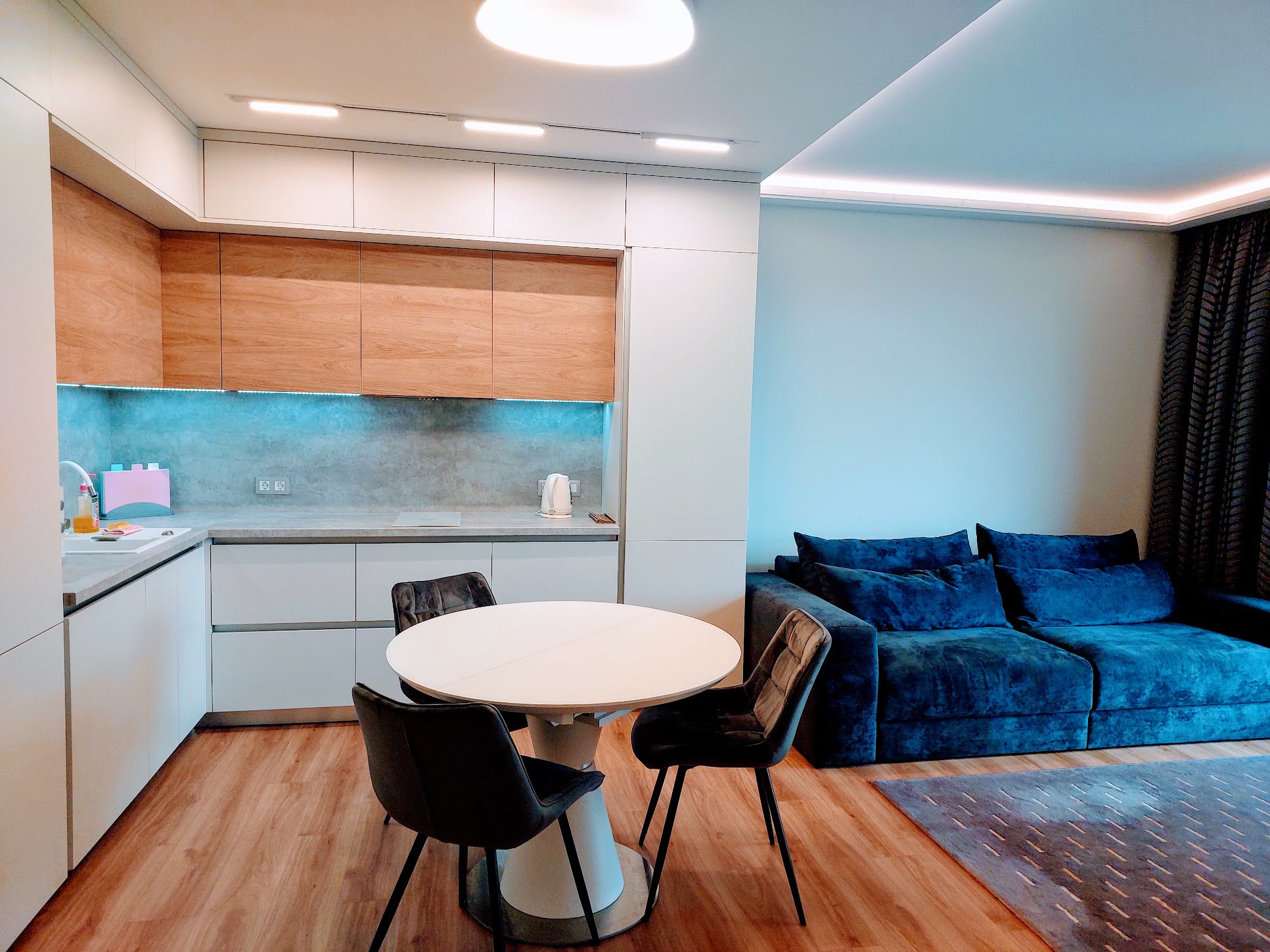 Оболонский пр 26 рядом с метро Минская #4