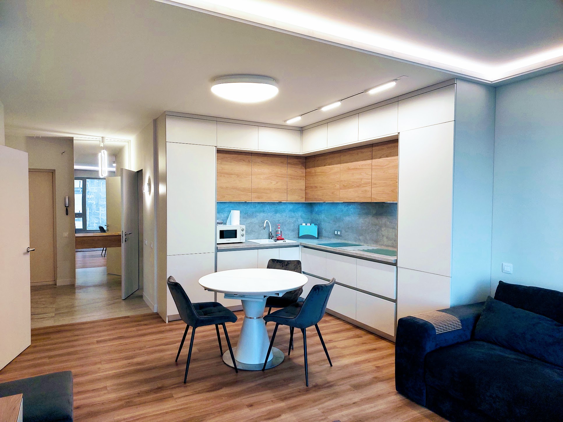 Оболонский пр 26 рядом с метро Минская #5