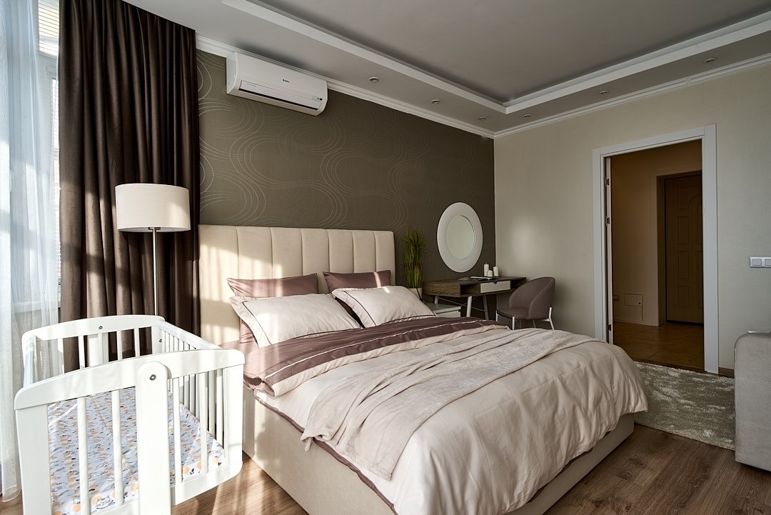 Квартира в новом доме в Киеве посуточно. Метро Лук... #2