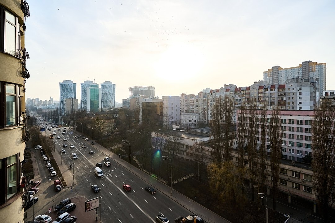 Квартира в новом доме в Киеве посуточно. Метро Лук... #19