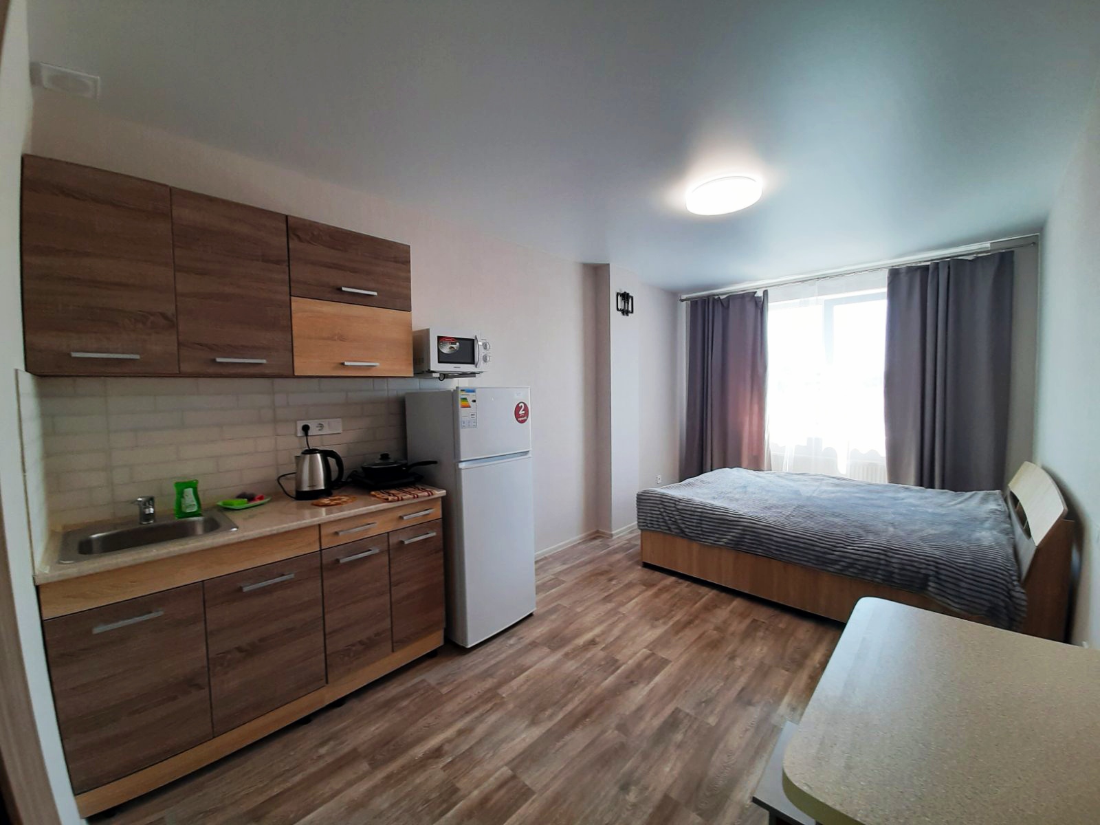 Сдам просторную студию в новострое посуточно #2