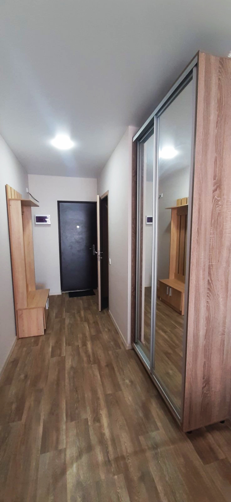 Сдам просторную студию в новострое посуточно #5