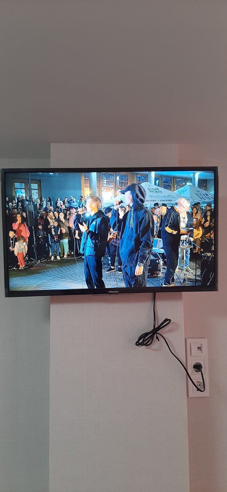 Сдам просторную студию в новострое посуточно #6