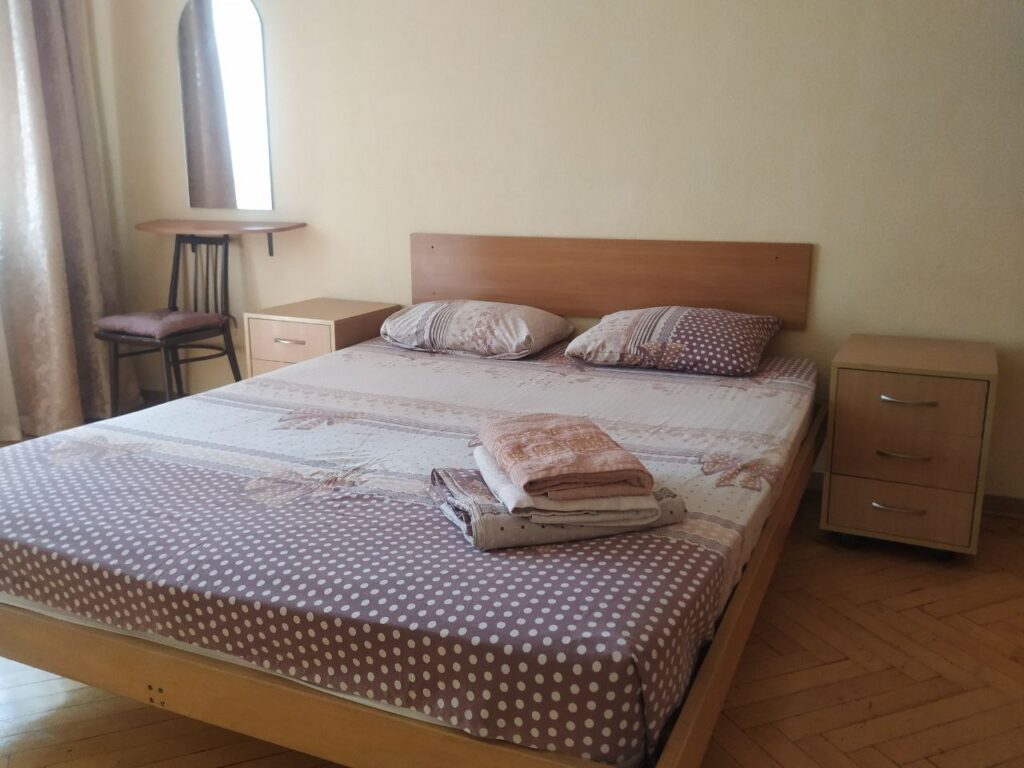 Сдам квартиру посуточно метро Берестейская #4