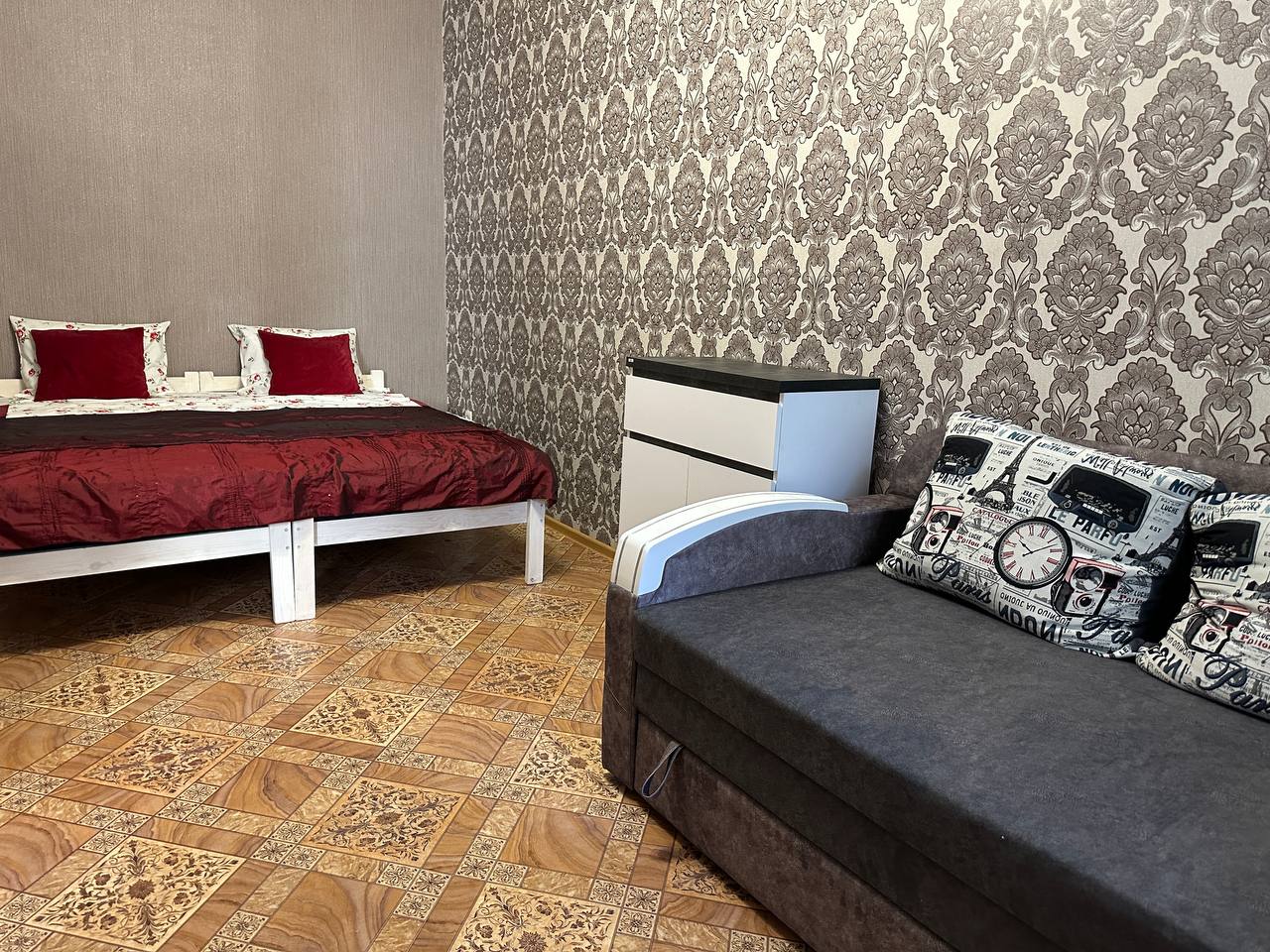 Двухкомнатная. ул. Фалеевская. Возле городка 