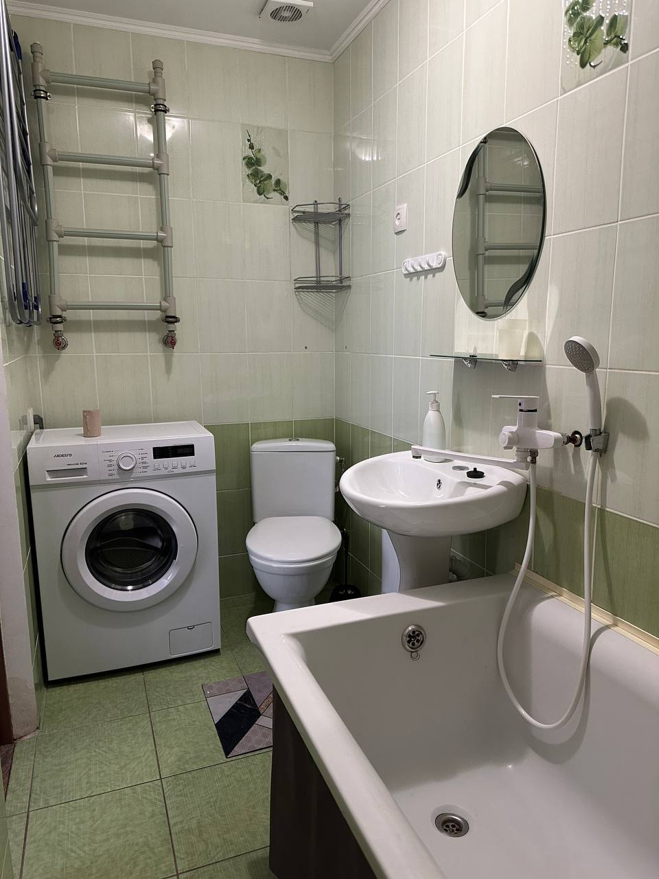 Двухкомнатная. ул. Фалеевская. Возле городка 