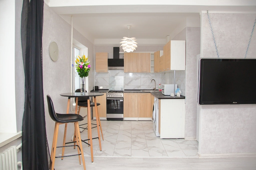 2-х комнатный люкс на улице Школьная, с шикарным в... #4