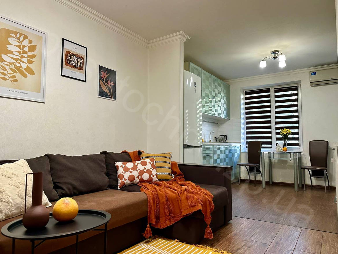 Посуточно 2-х комнатный люкс на ул.Дивногорская -... #3