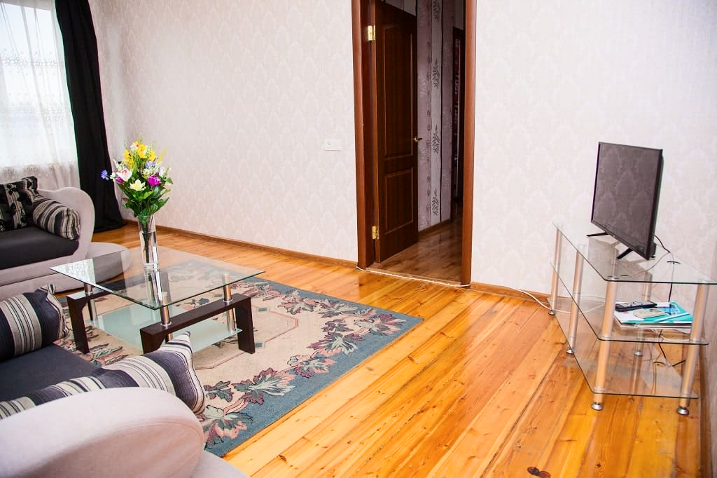 Двухкомнатный полулюкс рядом с проспектом Соборным... #6