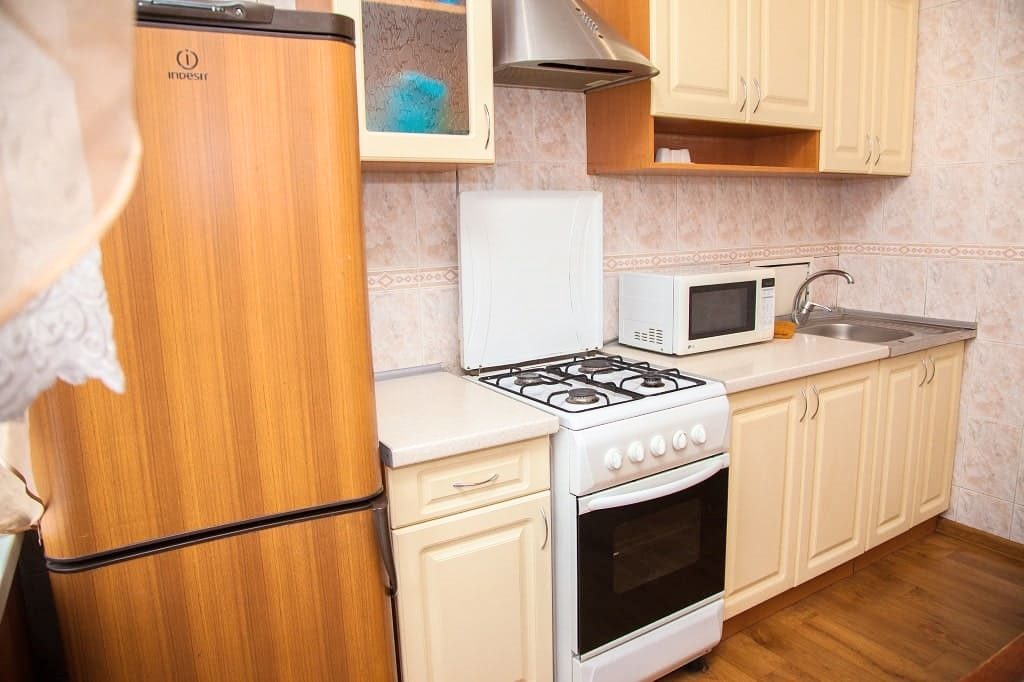 Двухкомнатный полулюкс рядом с проспектом Соборным... #8