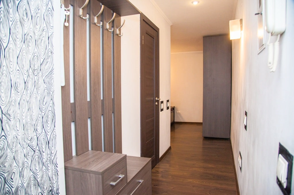 Посуточно 1-комнатный полулюкс ул.Украинская 43 #11