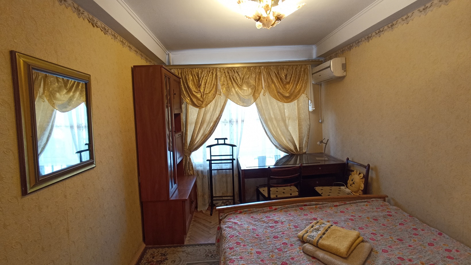 4-комнатная квартира посуточно рядом с Крещатиком #5