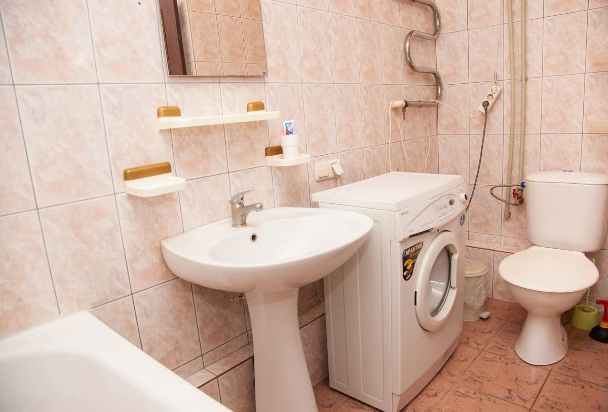 Посуточно 1-комнатный полулюкс ул. Независимой Укр... #8