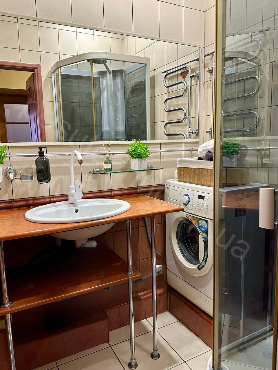 Уютный 2-х комнатный люкс на Металлургов. #11