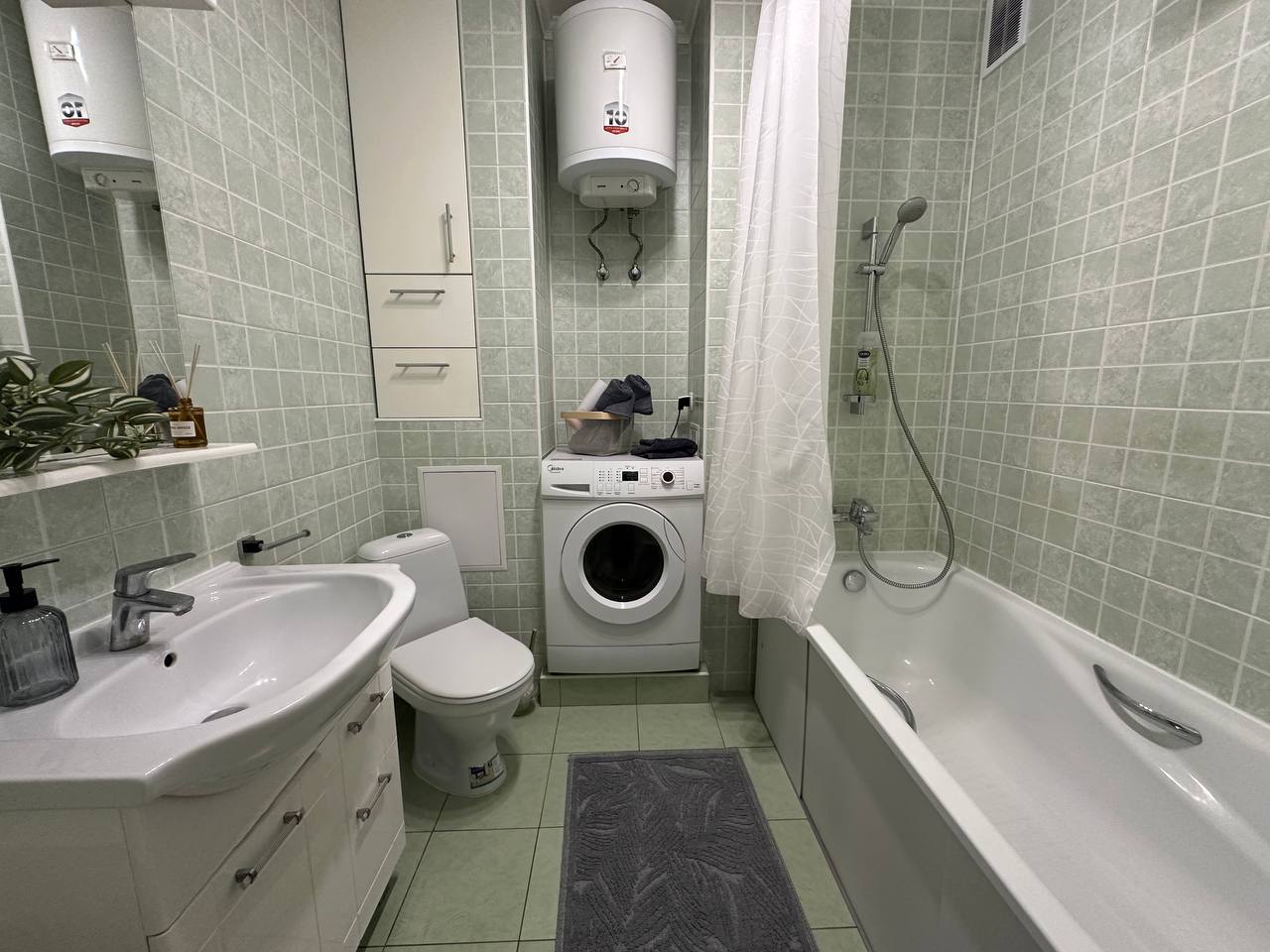 Стильная VIP-студия на Гагарина 3 с отличным видом... #15