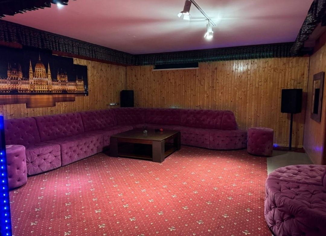 Триповерховий будинок подобово на Осокорках #2