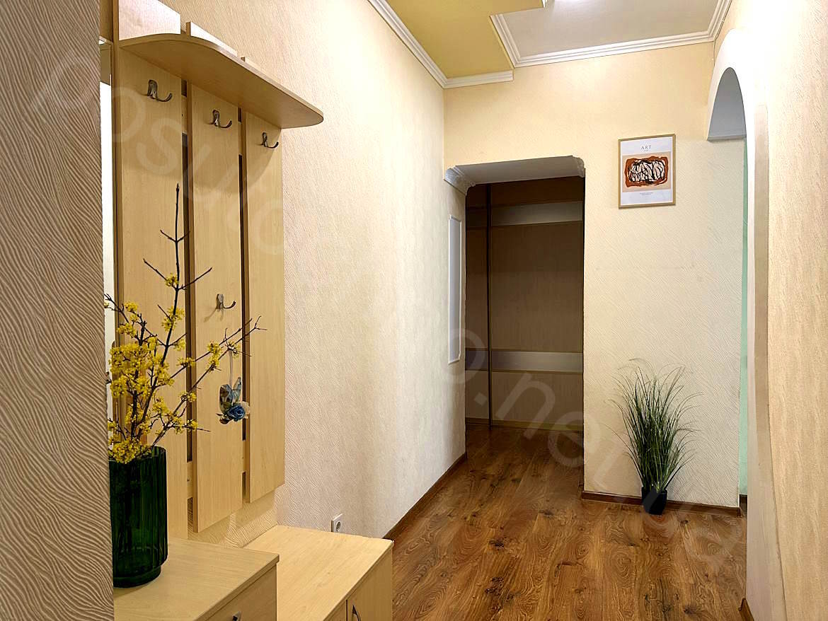 2-комнатный уютный Полулюкс на проспекте Соборный... #16