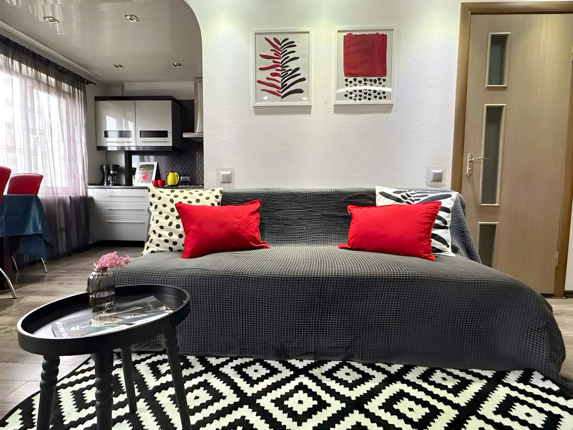 2-к ЛЮКС с отличным видом рядом с пл. Университетс... #2