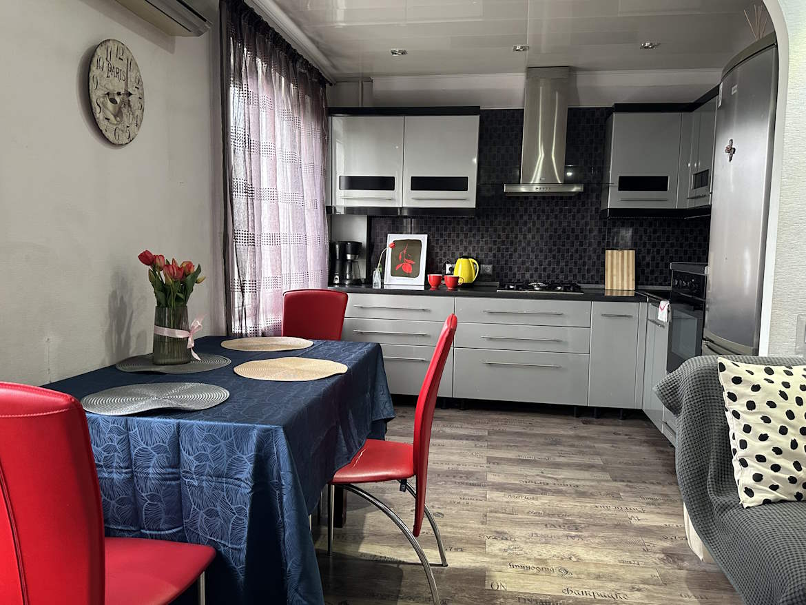 2-к ЛЮКС с отличным видом рядом с пл. Университетс... #6