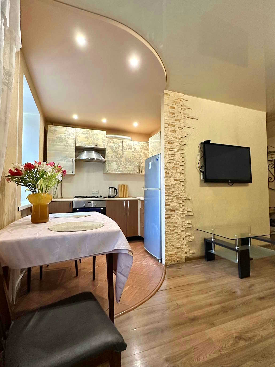 Посуточно 2-комнатный полулюкс ул.Украинская 45 (р... #9