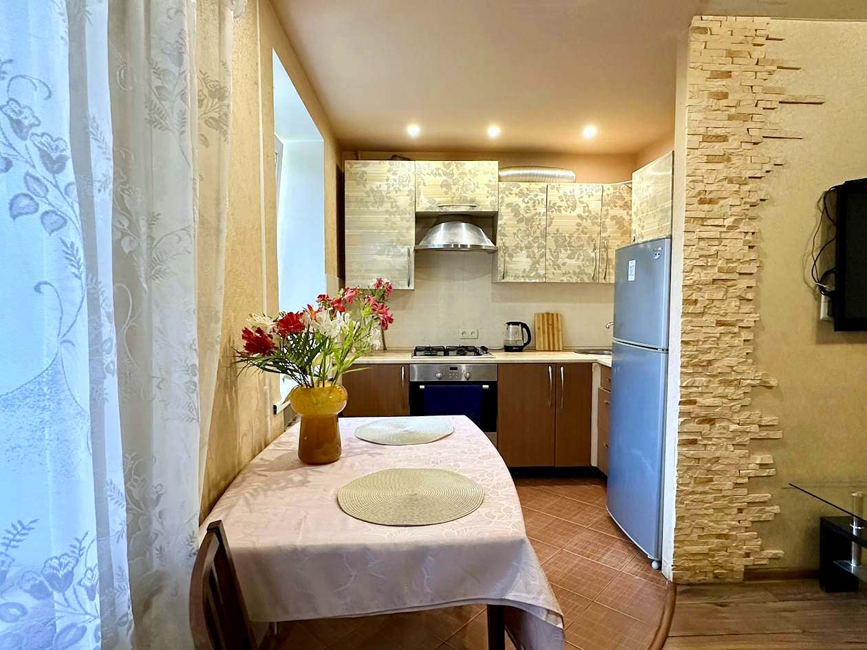 Посуточно 2-комнатный полулюкс ул.Украинская 45 (р... #10