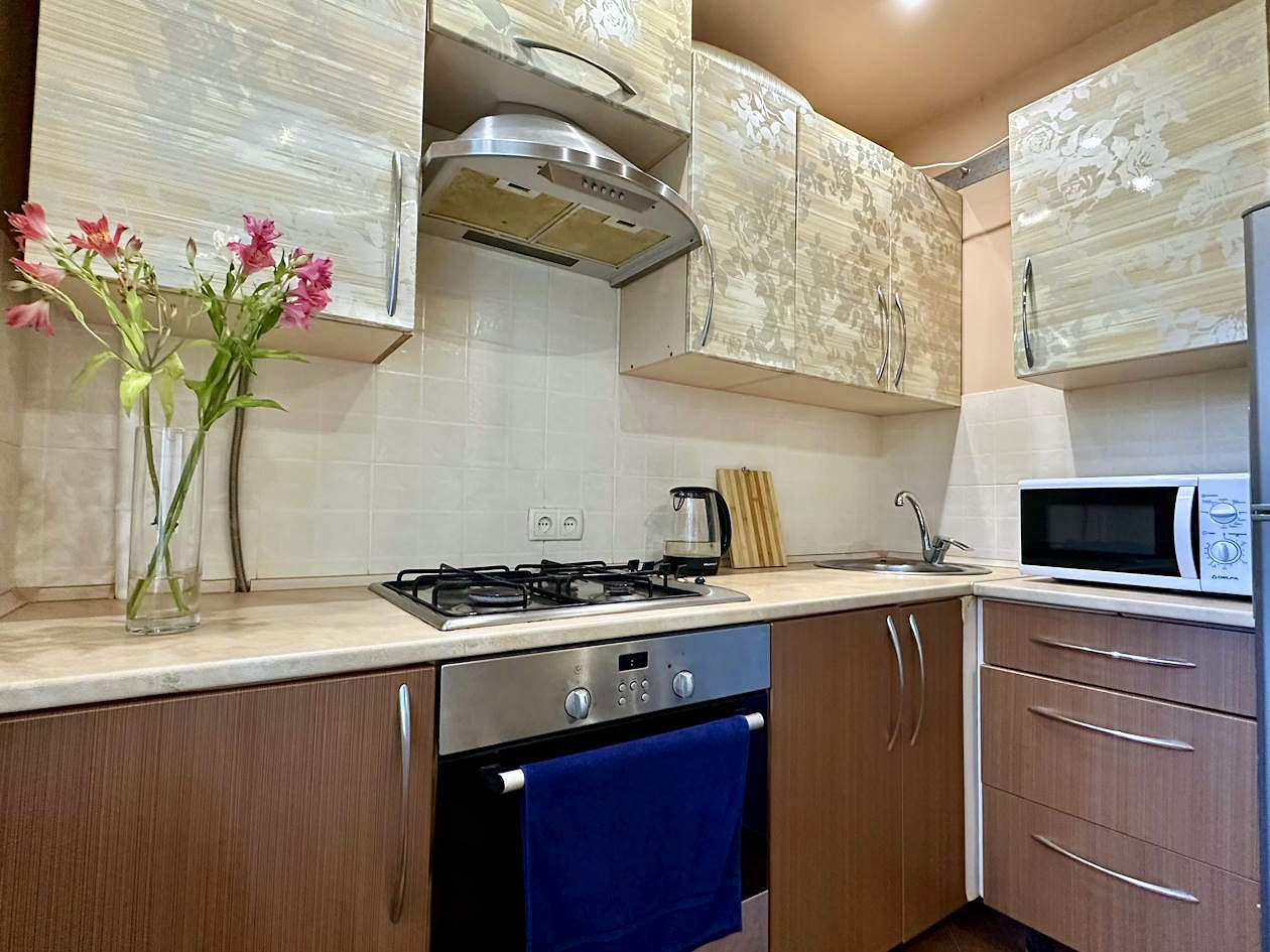 Посуточно 2-комнатный полулюкс ул.Украинская 45 (р... #11