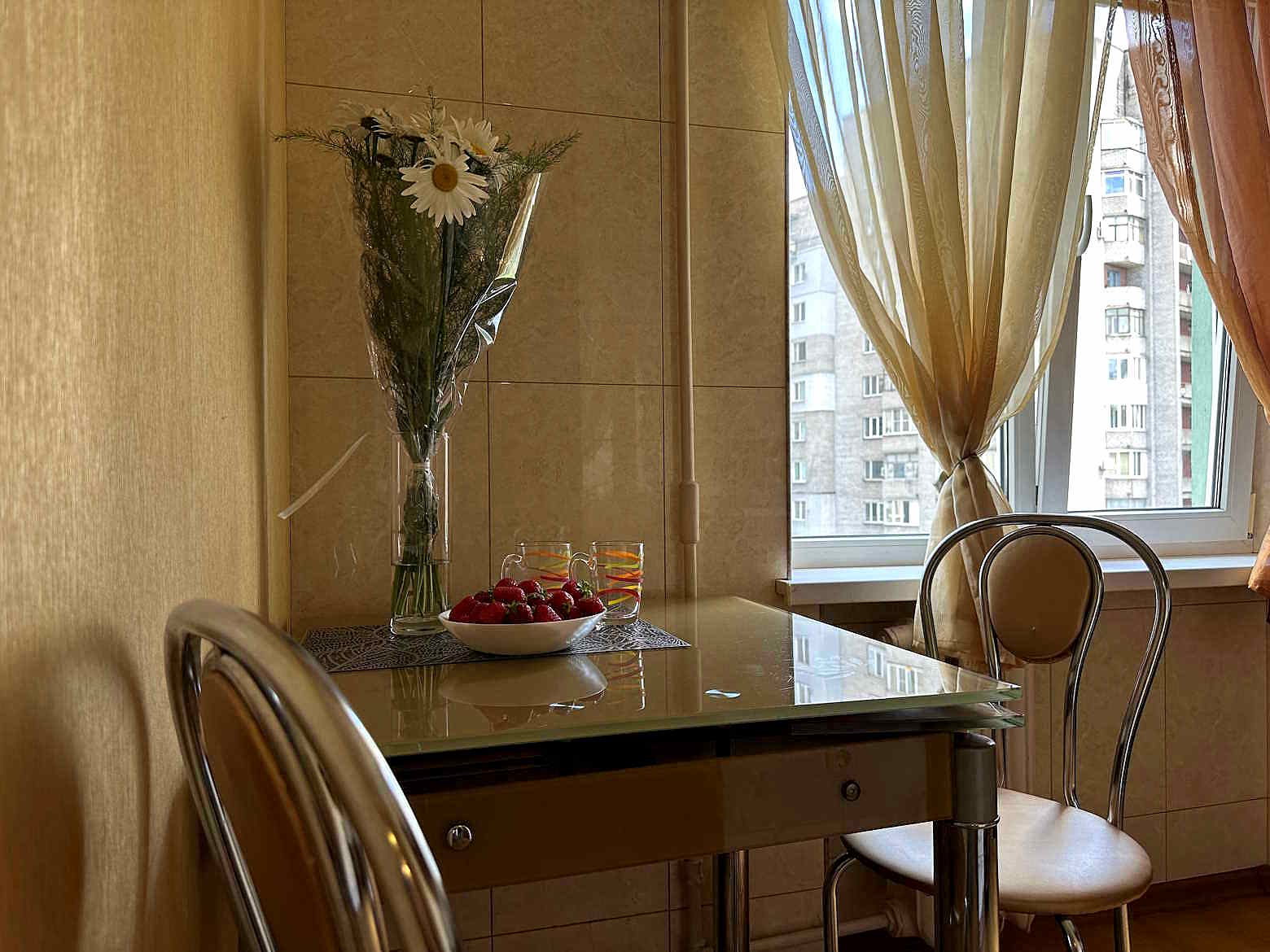 2-комнатный полулюкс на ул. Матросова 25а рядом от... #12