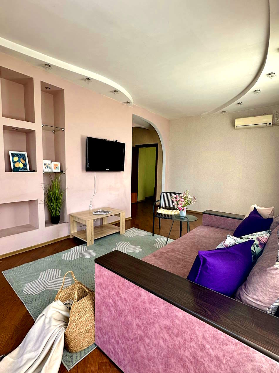 2-ком. Полулюкс на проспекте Соборный 212, район б... #5