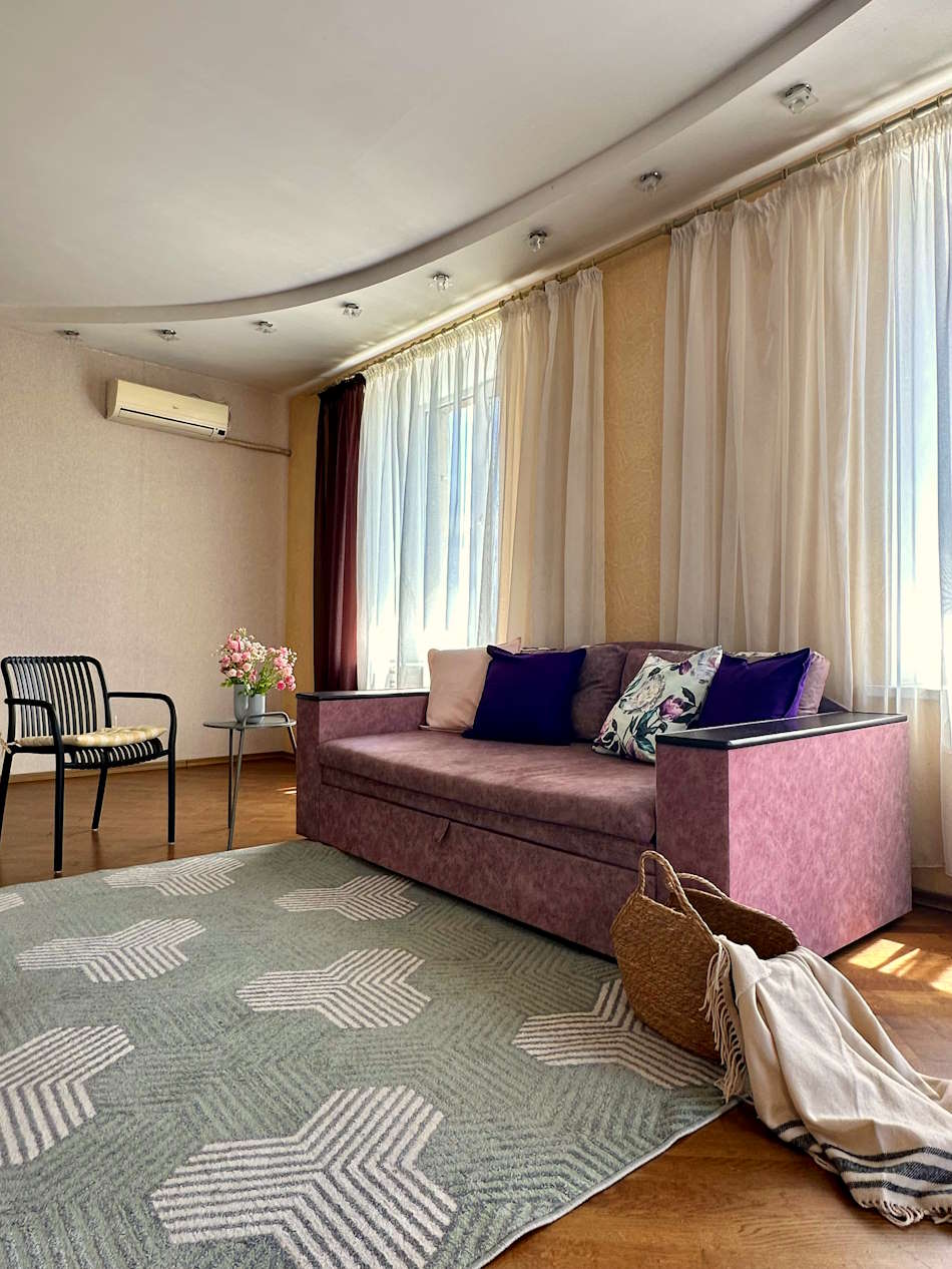 2-ком. Полулюкс на проспекте Соборный 212, район б... #6