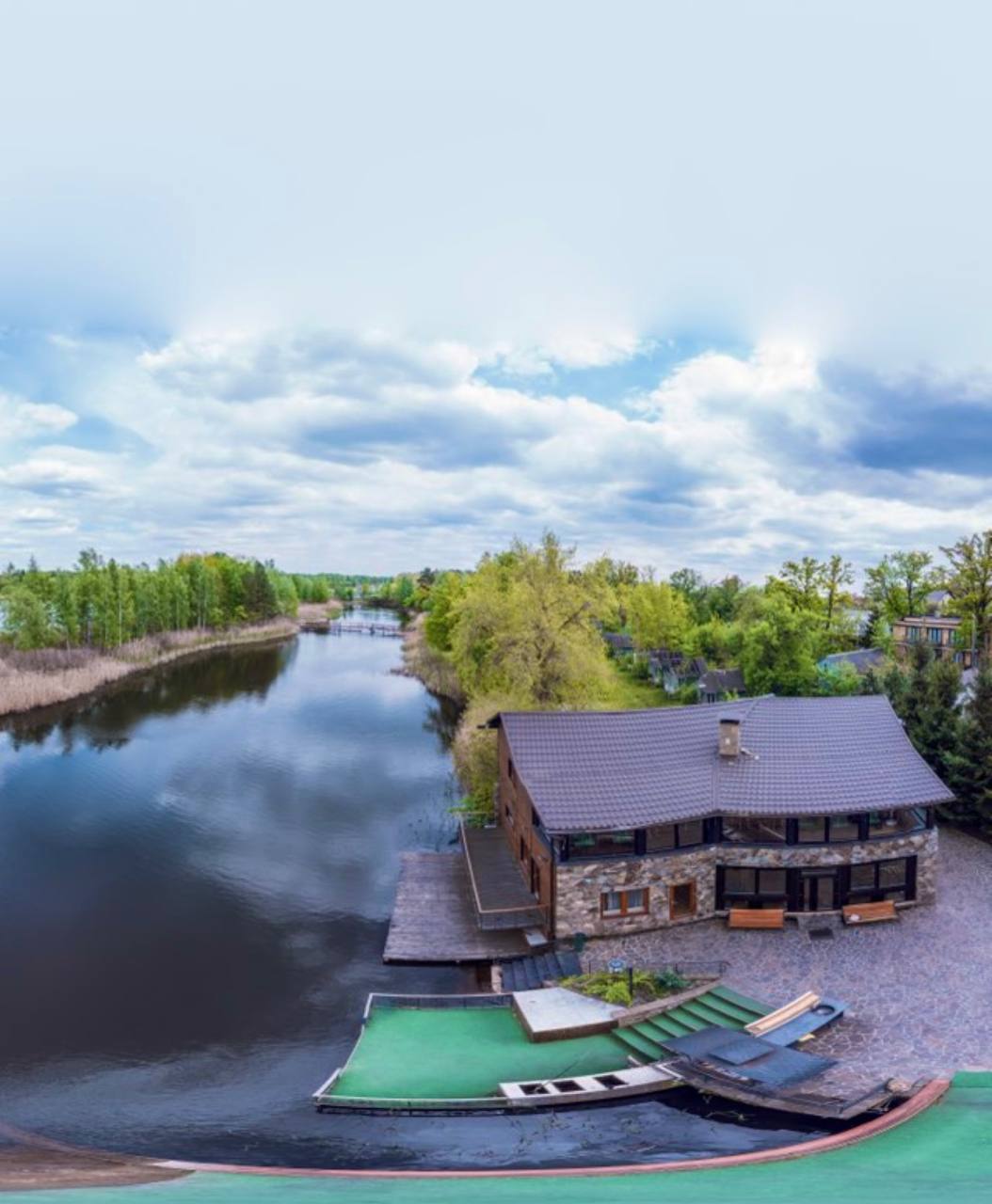 457 Будинок подобово на березі річки #1