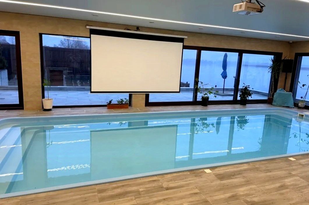 638 Будинок подобово з басейном #1